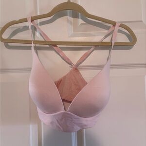 Victoria Secret lightly lined plunge bra